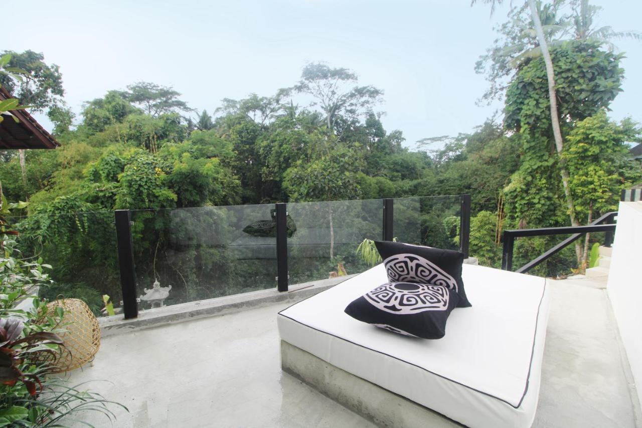 Jungle'S Door Ubud By Love Is Simple Eksteriør bilde